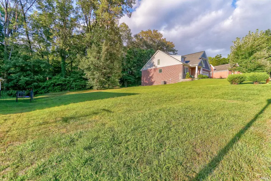 228 Palace Drive, Evansville, IN 47711 - #3