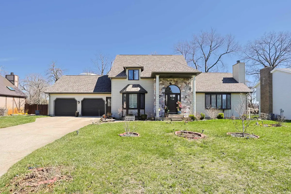 52854 Farmingdale Drive, Granger, IN 46530 - #1