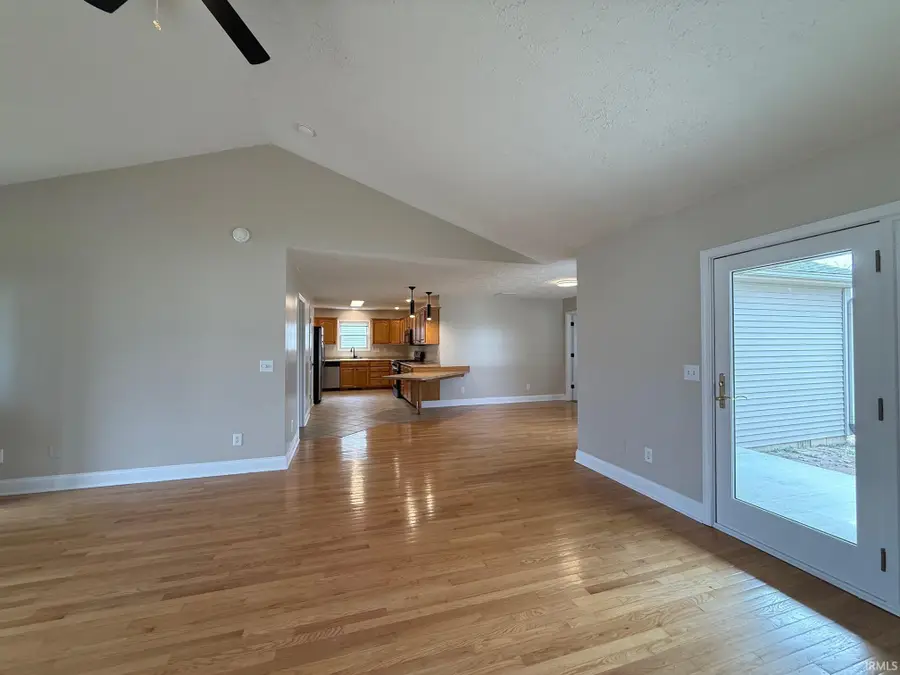 207 Sandalwood Drive, Monticello, IN 47960 - #3