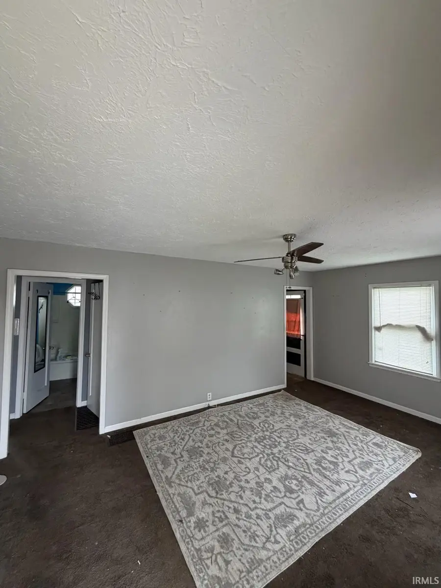 2605 Sunnyside Avenue, New Castle, IN 47362 - #2