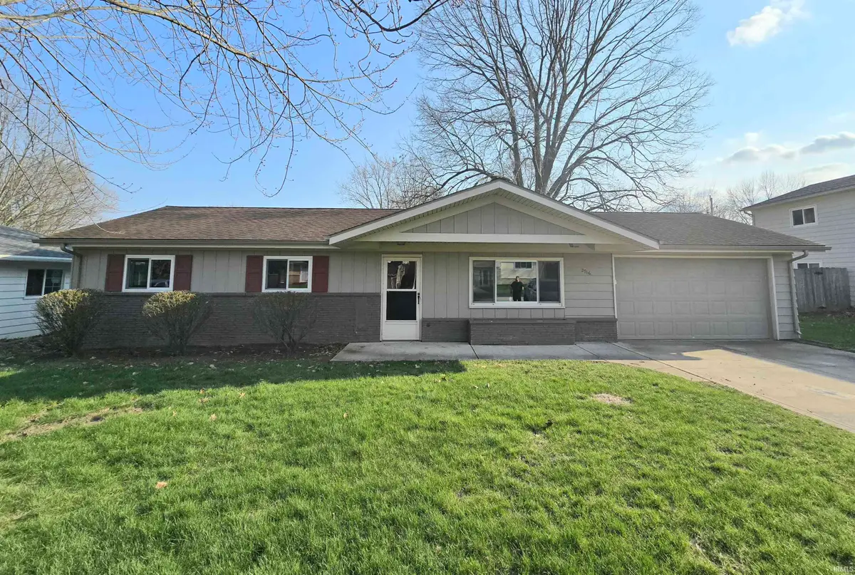 2716 Bellevue Drive, Fort Wayne, IN 46825 - #1