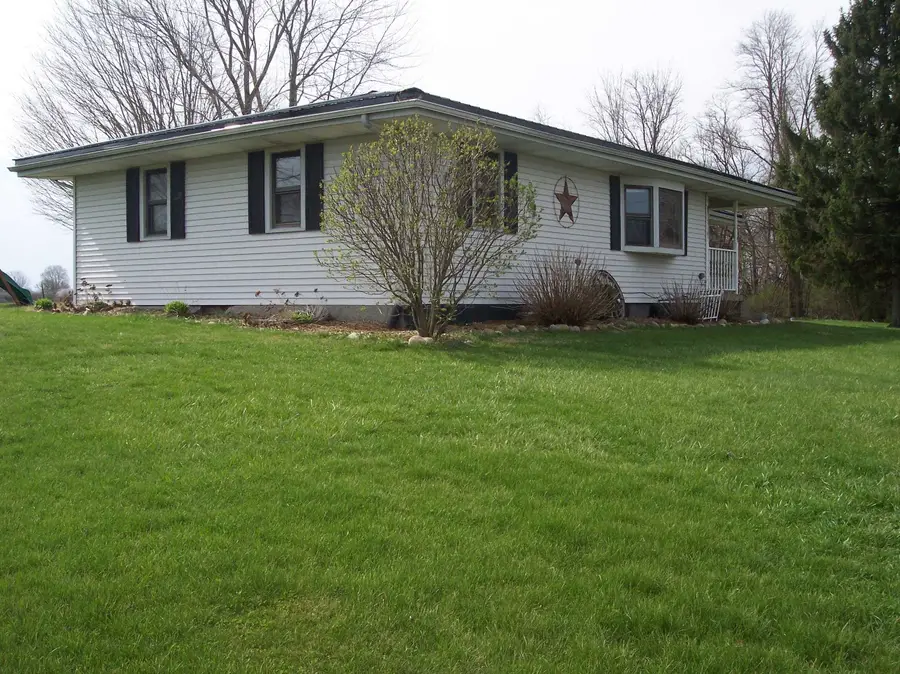 6436 S Beaver Dam Road, Claypool, IN 46510 - #2
