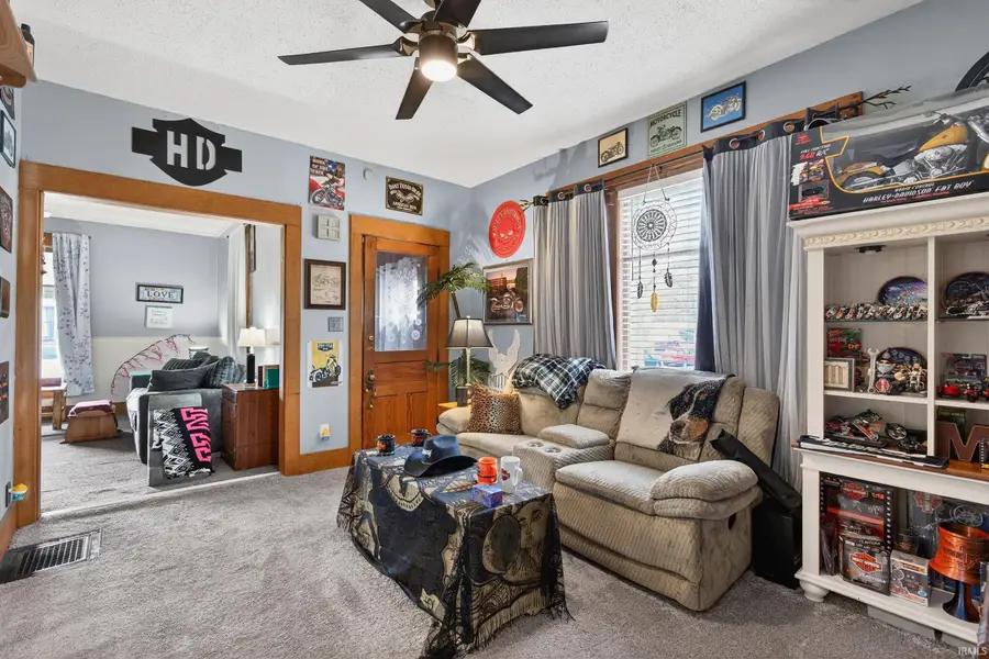 500 E King Street, Garrett, IN 46738 - #2