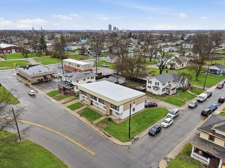 1821 E Pontiac Street, Fort Wayne, IN 46803 - #3