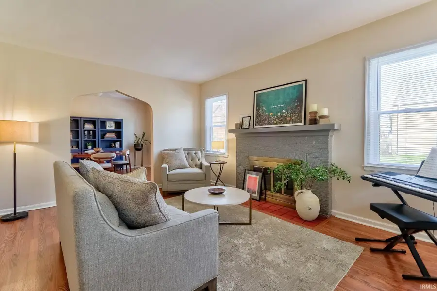 401-403 S Lincoln Park Drive, Evansville, IN 47714 - #2