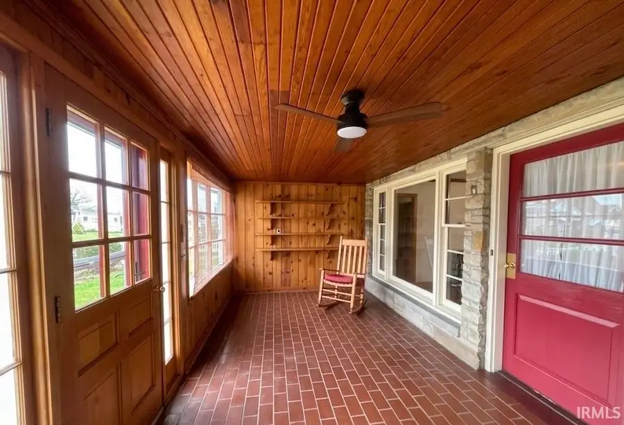 76 W John Street, Knox, IN 46534 - #3