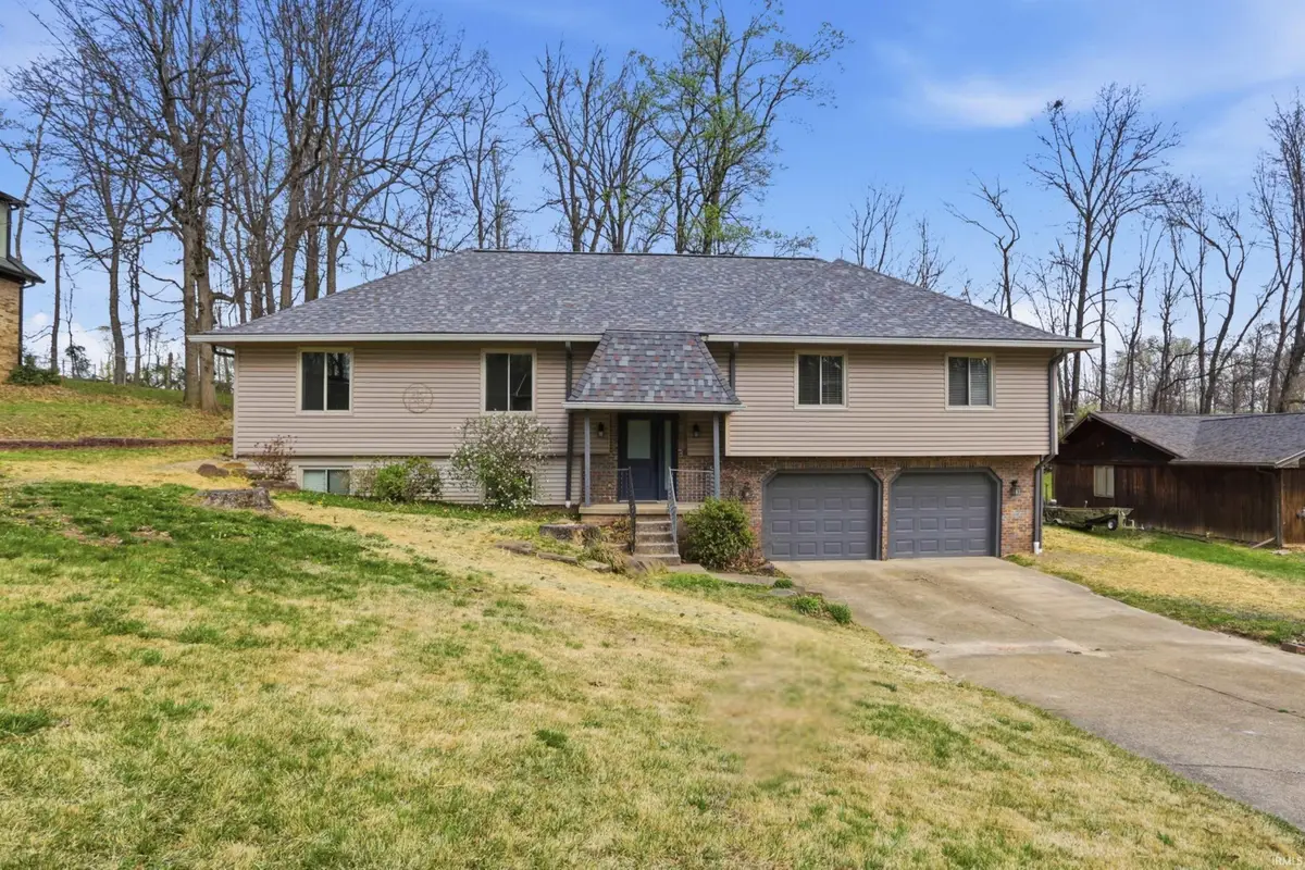 5122 Woodridge Drive, Newburgh, IN 47630 - #1