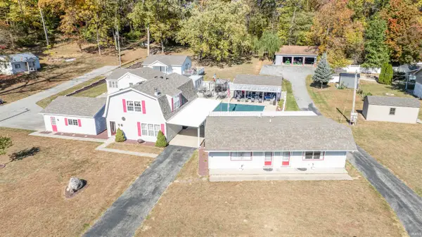 5785 E Golden Hills Drive, Monticello, IN 47960