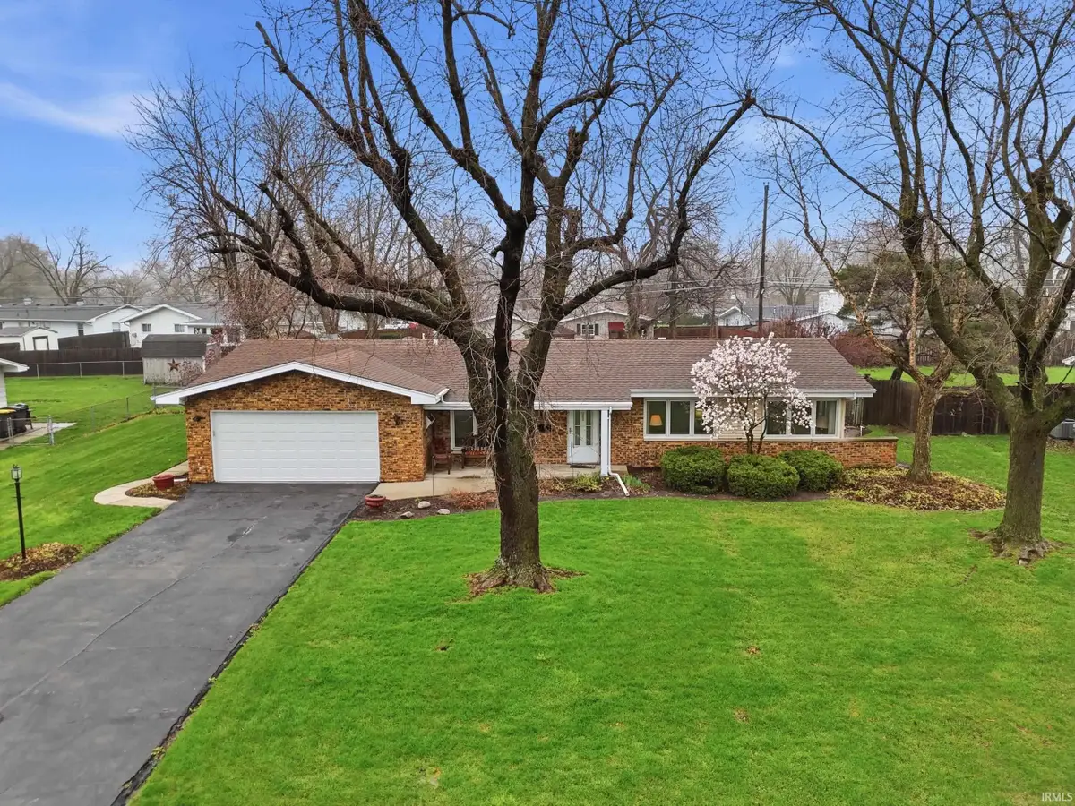 3432 Chancellor Drive, Fort Wayne, IN 46815 - #1