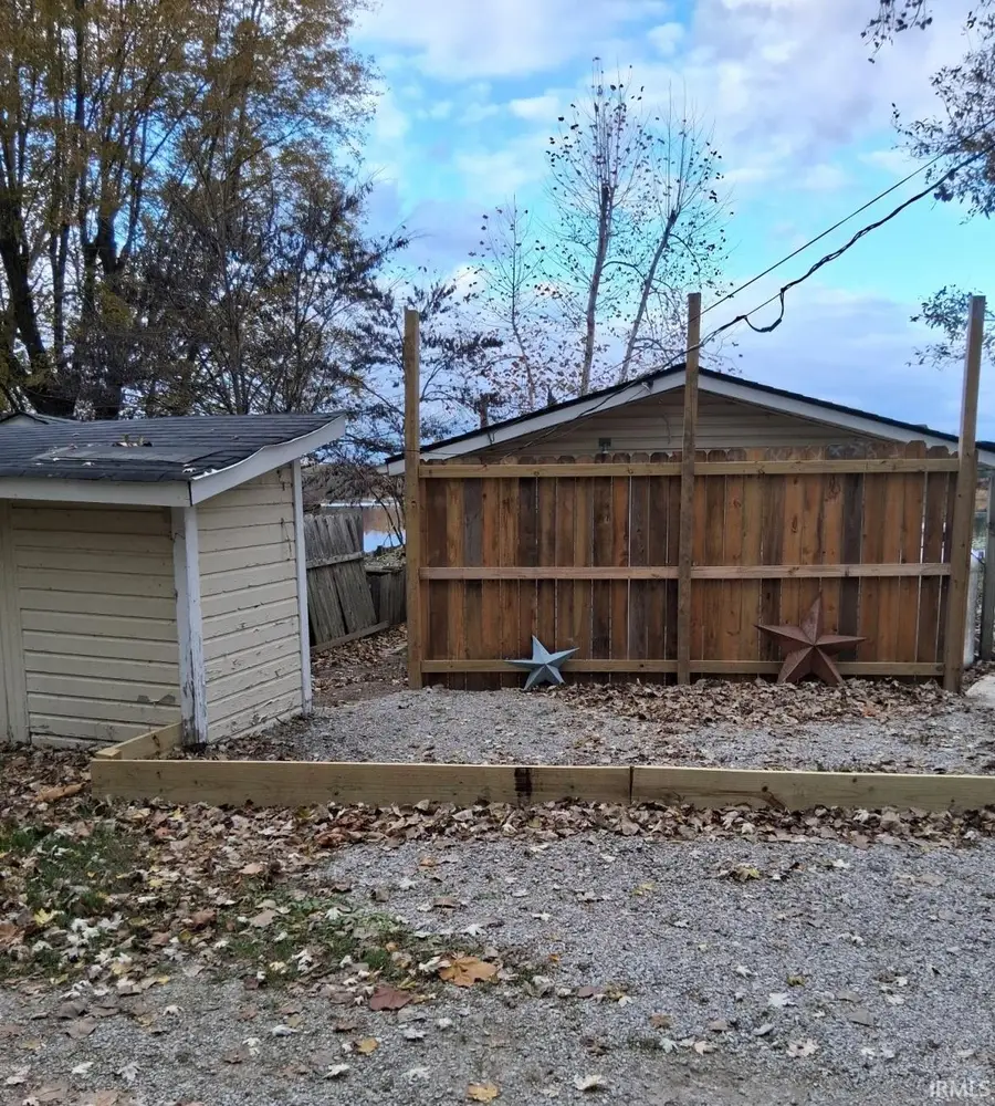 1519 S Lakeshore Drive, Albion, IN 46701 - #3
