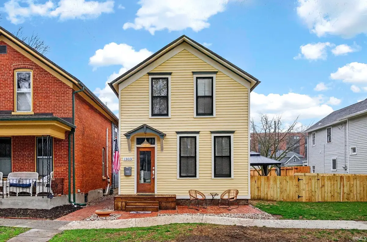 1303 Rockhill Street, Fort Wayne, IN 46802 - #1