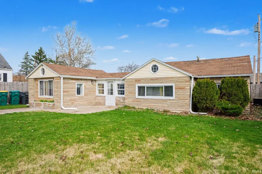 720 W 15th Street, Mishawaka, IN 46544 - #3