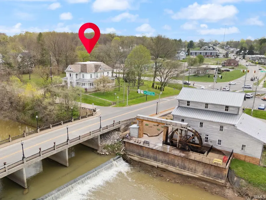 410 Riverside Drive, Jasper, IN 47546 - #2