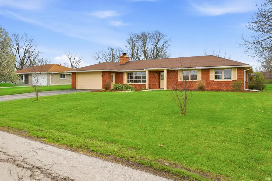 3425 W Brook Drive, Muncie, IN 47304 - #2
