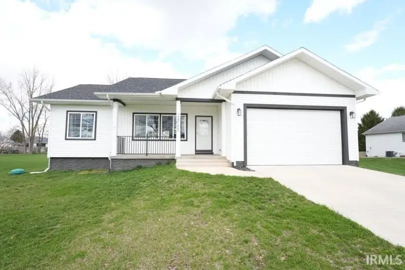 24785 N. Shore Drive, Elkhart, IN 46514 - #2