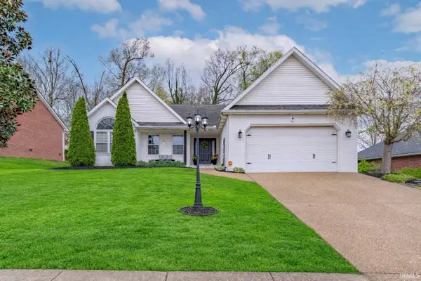 8848 Clear Creek Drive, Evansville, IN 47711