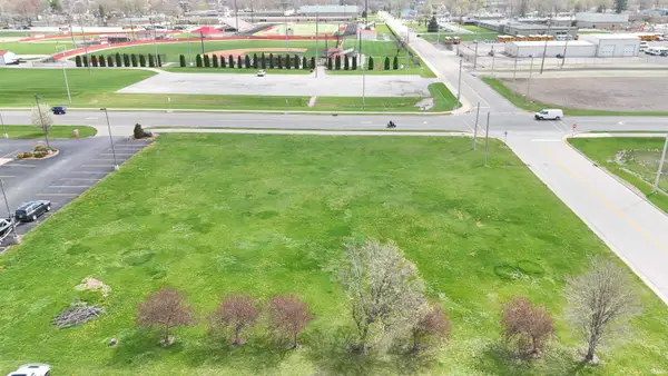 Sixth Street, Monticello, IN 47960