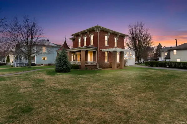 208 S Morton Street, Kendallville, IN 46755