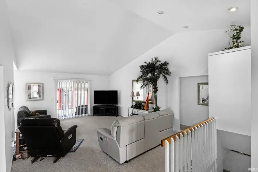 528 Meadowbrook Road, Richmond, IN 47374 - #3