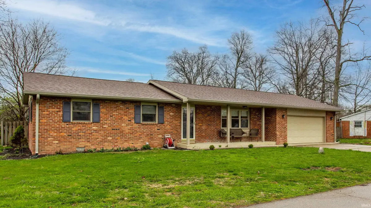 925 S Westchester Park Drive, Yorktown, IN 47396 - #1