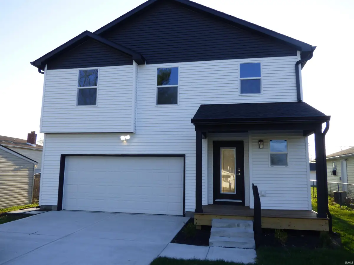 1005 Hawthorne Avenue, Frankfort, IN 46041 - #1