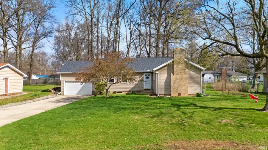 2224 Wayside Drive, Fort Wayne, IN 46818 - #2