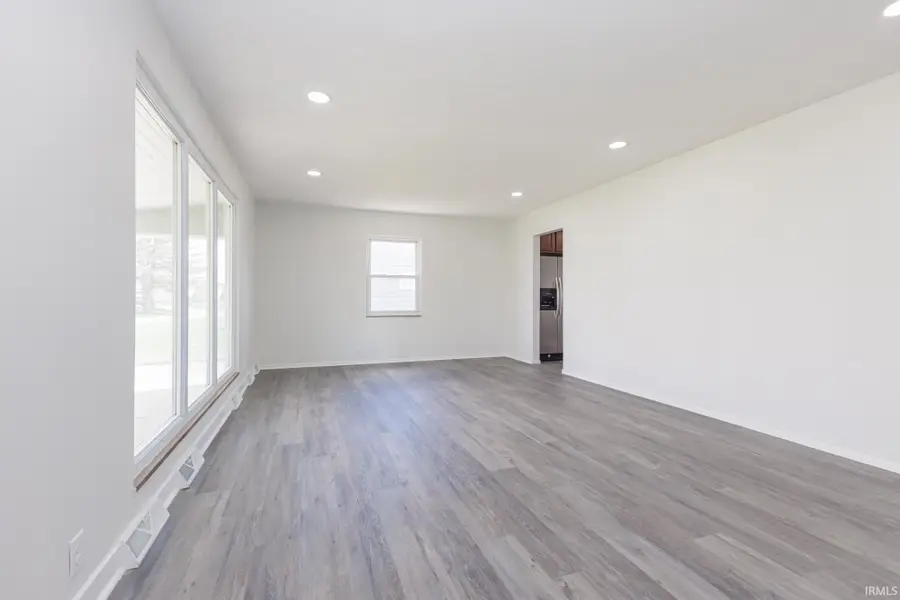 1501 W Stirling Drive, Muncie, IN 47304 - #3