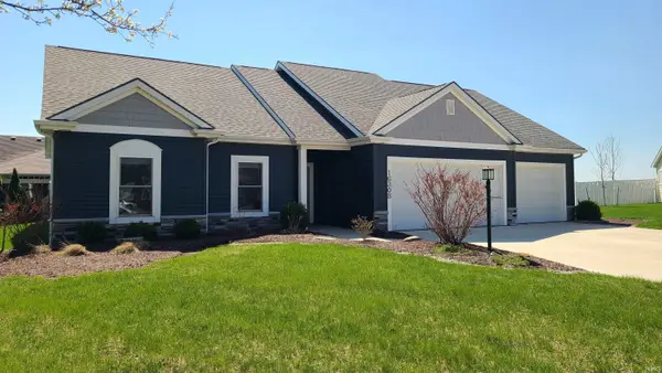 16308 Hawk Ridge Court, Harlan, IN 46743