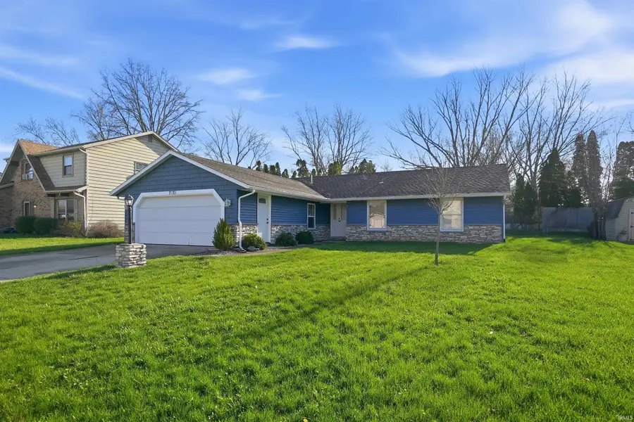 7121 Treverton Drive, Fort Wayne, IN 46816 - #2