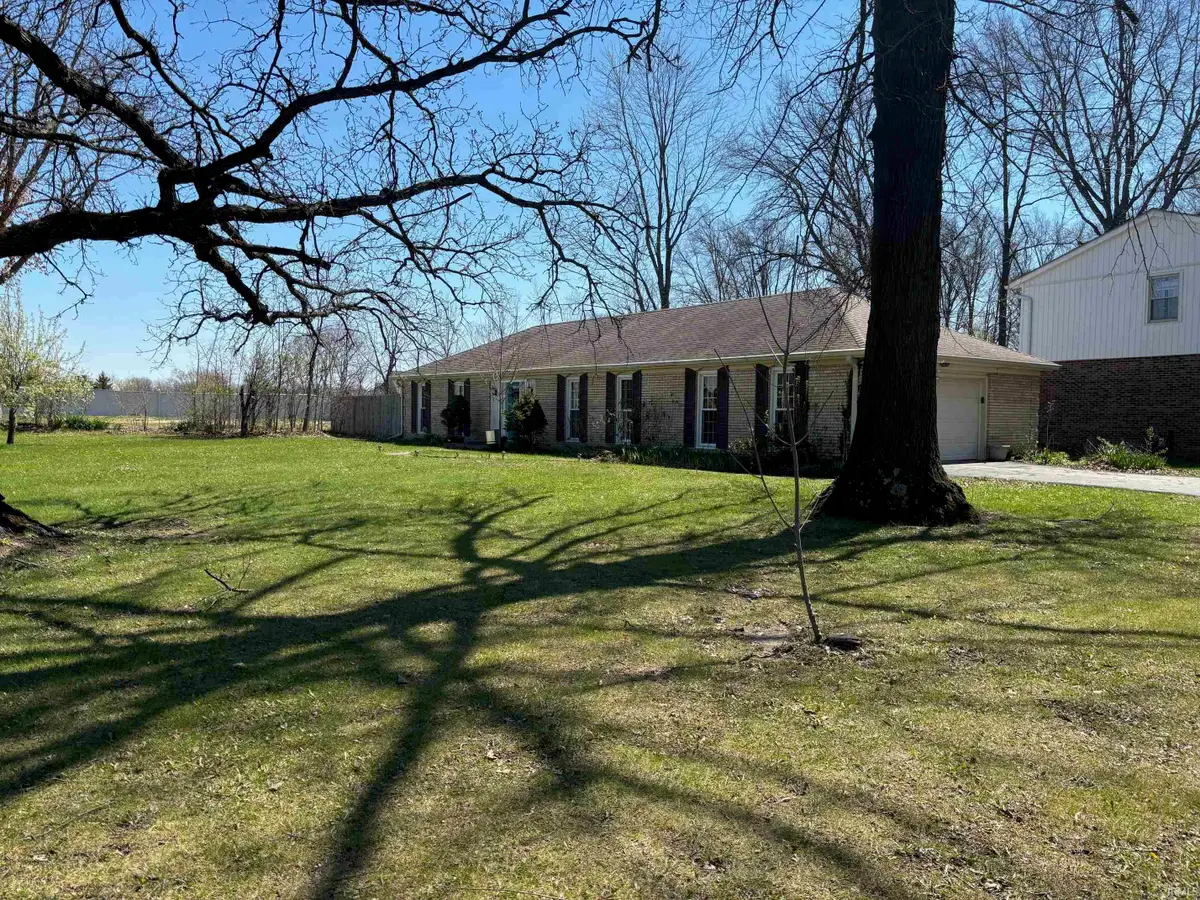 1406 N Lincolnshire Boulevard, Marion, IN 46952 - #1