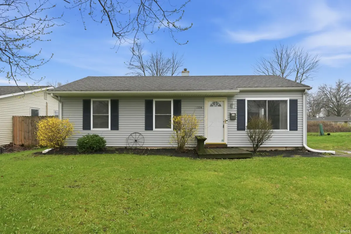 1224 Bethany Lane, Fort Wayne, IN 46825 - #1