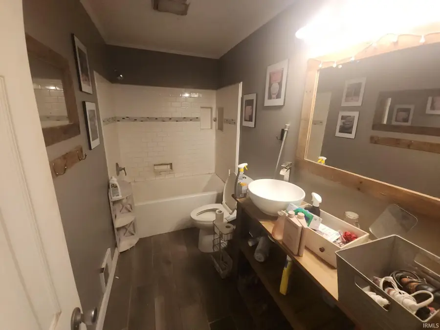 1900 Westgate Drive, Logansport, IN 46947 - #2