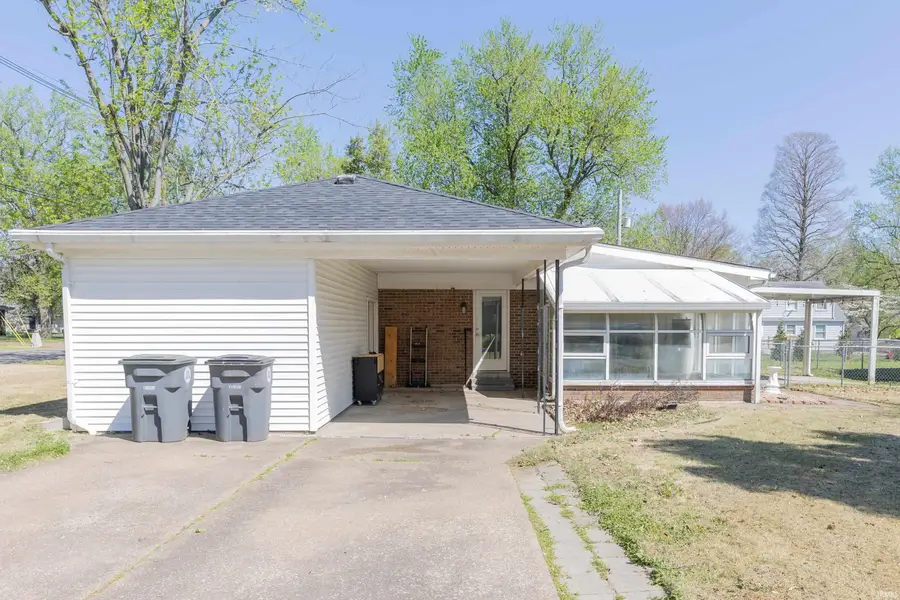 1020 Martin Lane, Evansville, IN 47715 - #2