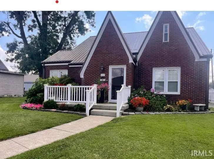 203 W Race Street, Odon, IN 47562 - #1