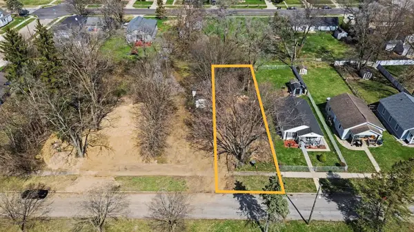 1425 Campeau Street, South Bend, IN 46617