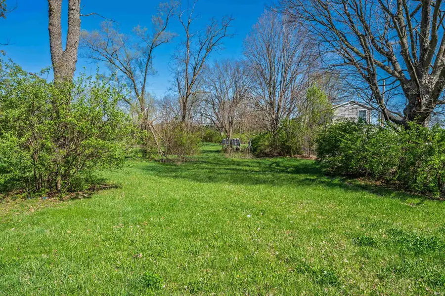 2416 E Indiana Avenue, Muncie, IN 47303 - #3