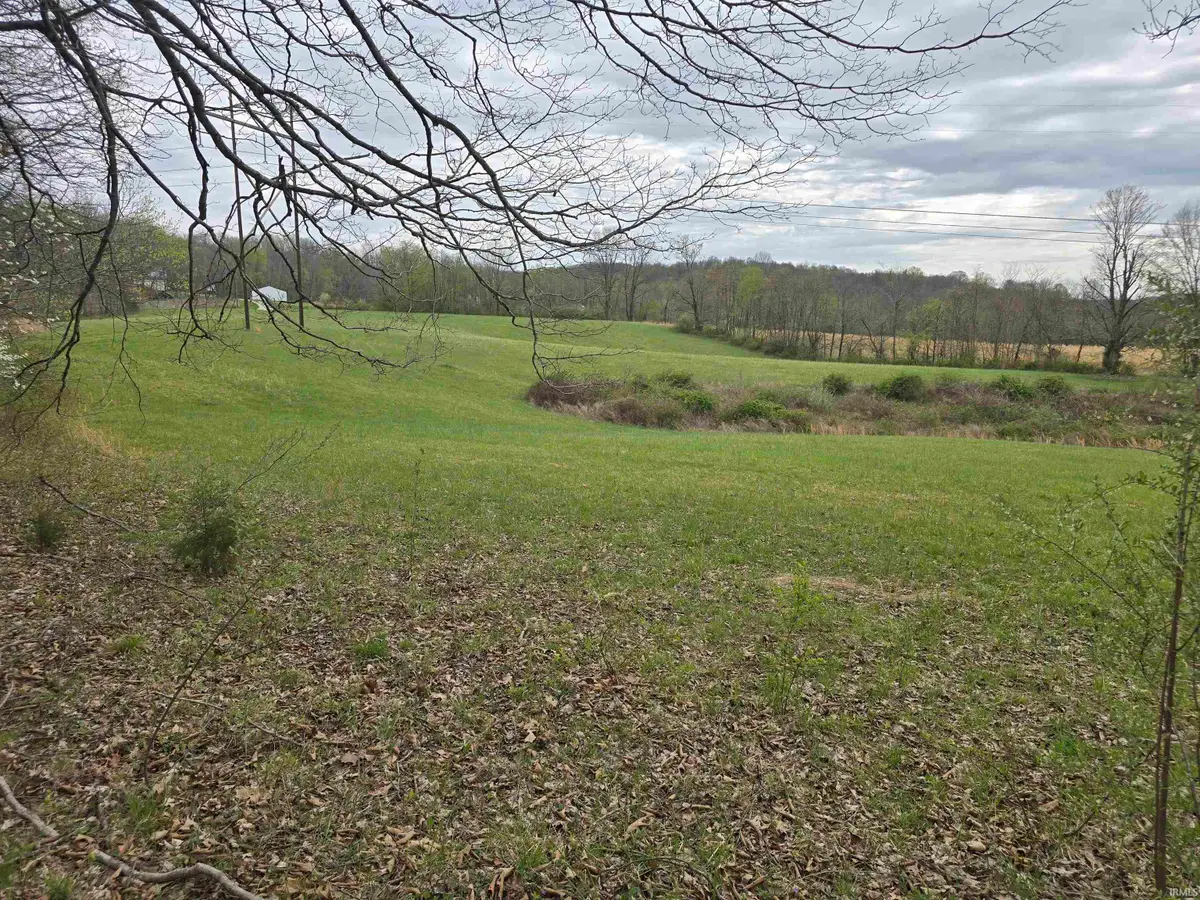 9507 N Neill Road, Bloomfield, IN 47424 - #1