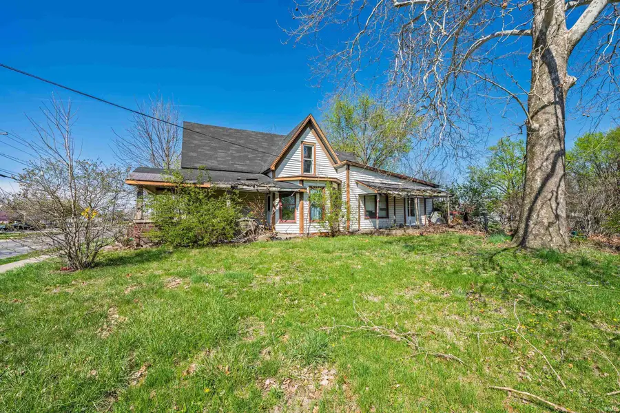 8110 S Walnut Street, Daleville, IN 47334 - #2