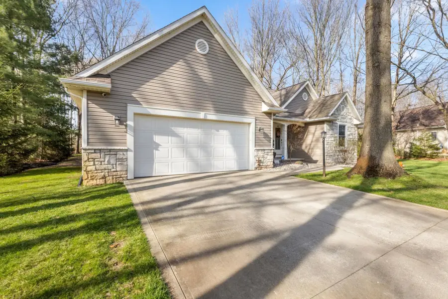 13745 Ranier Drive, Middlebury, IN 46540 - #3