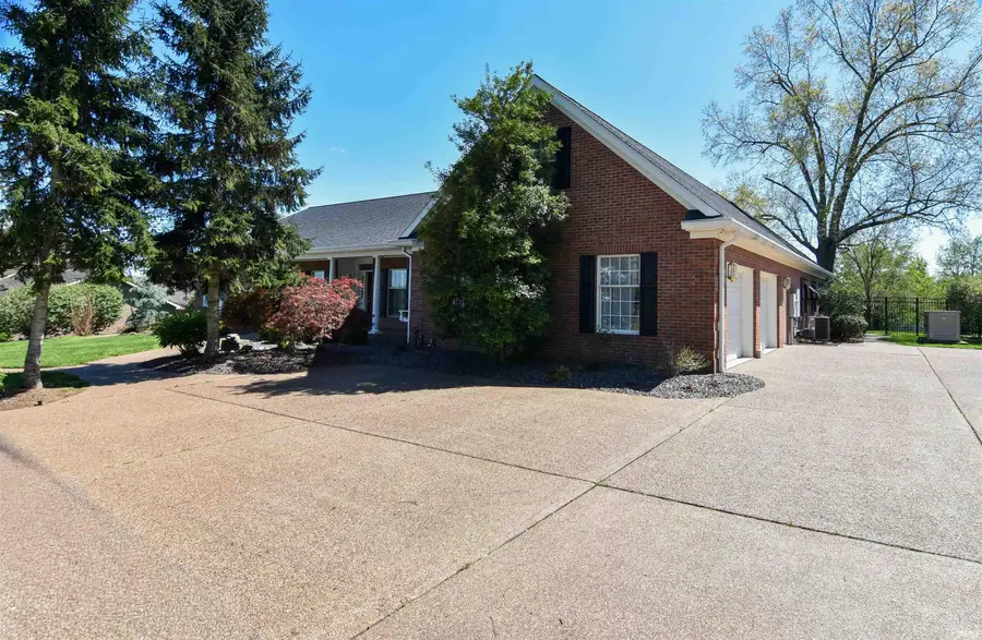 331 Mount Ashley Road, Evansville, IN 47711 - #2