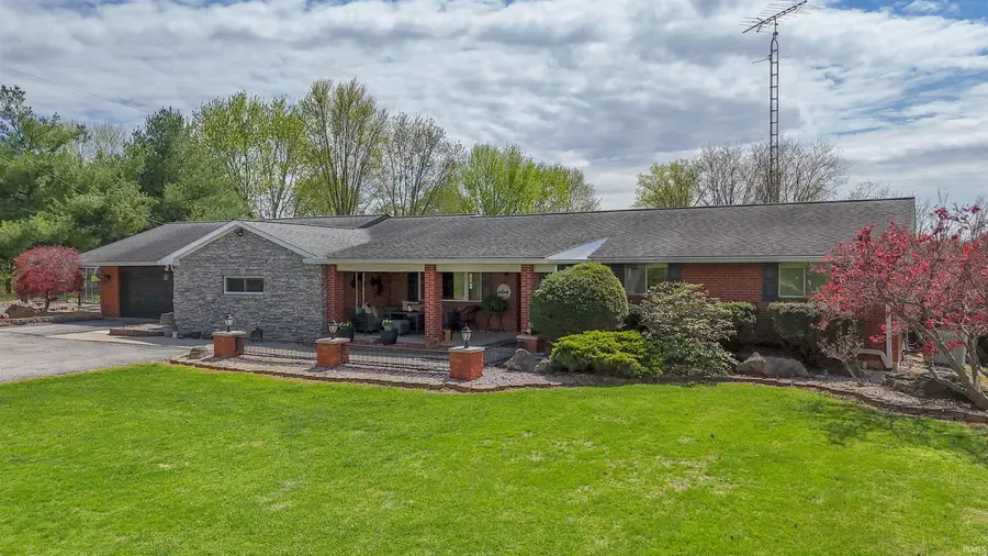 2754 Us Hwy 50 E, Bedford, IN 47421 - #2