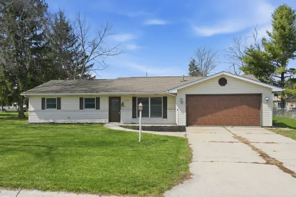 103 Abbott Drive, Fremont, IN 46737