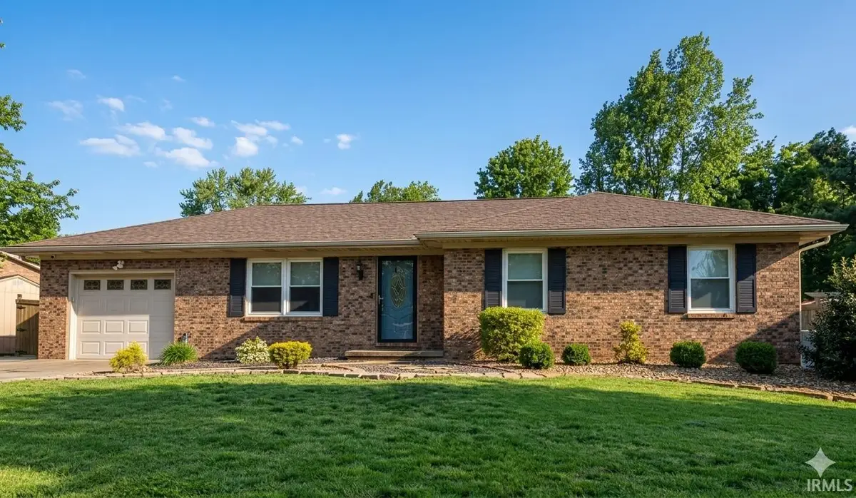 5855 Westchester Drive, Newburgh, IN 47630 - #1