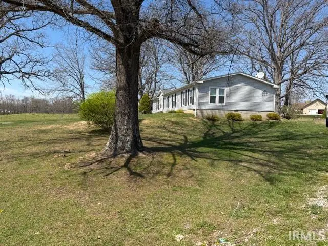 12962 W Oak Estate Drive, Jasonville, IN 47438 - #2