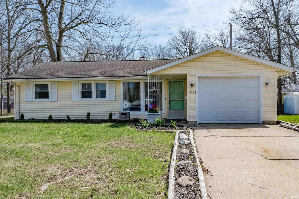 3234 Varsity Lane, Fort Wayne, IN 46805 - #1