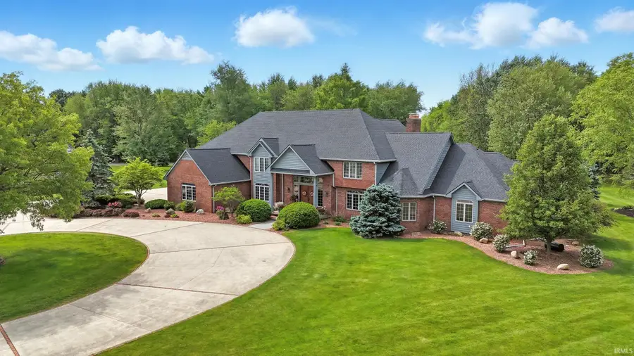 2341 S Paxton Drive, Warsaw, IN 46580 - #2