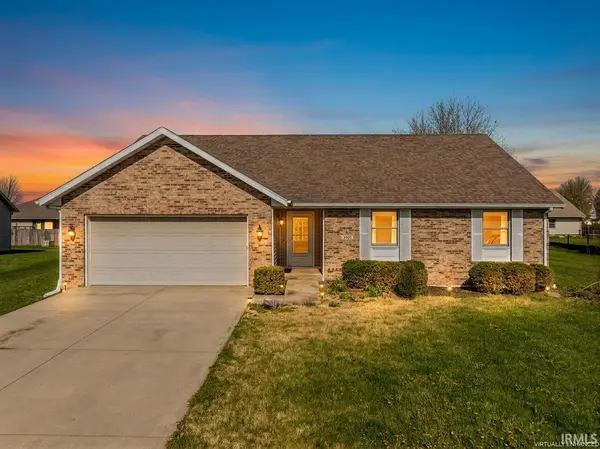 1901 N Oriole Drive, Muncie, IN 47304