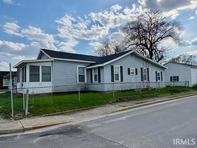 916 S Nebraska Street, Marion, IN 46953 - #1