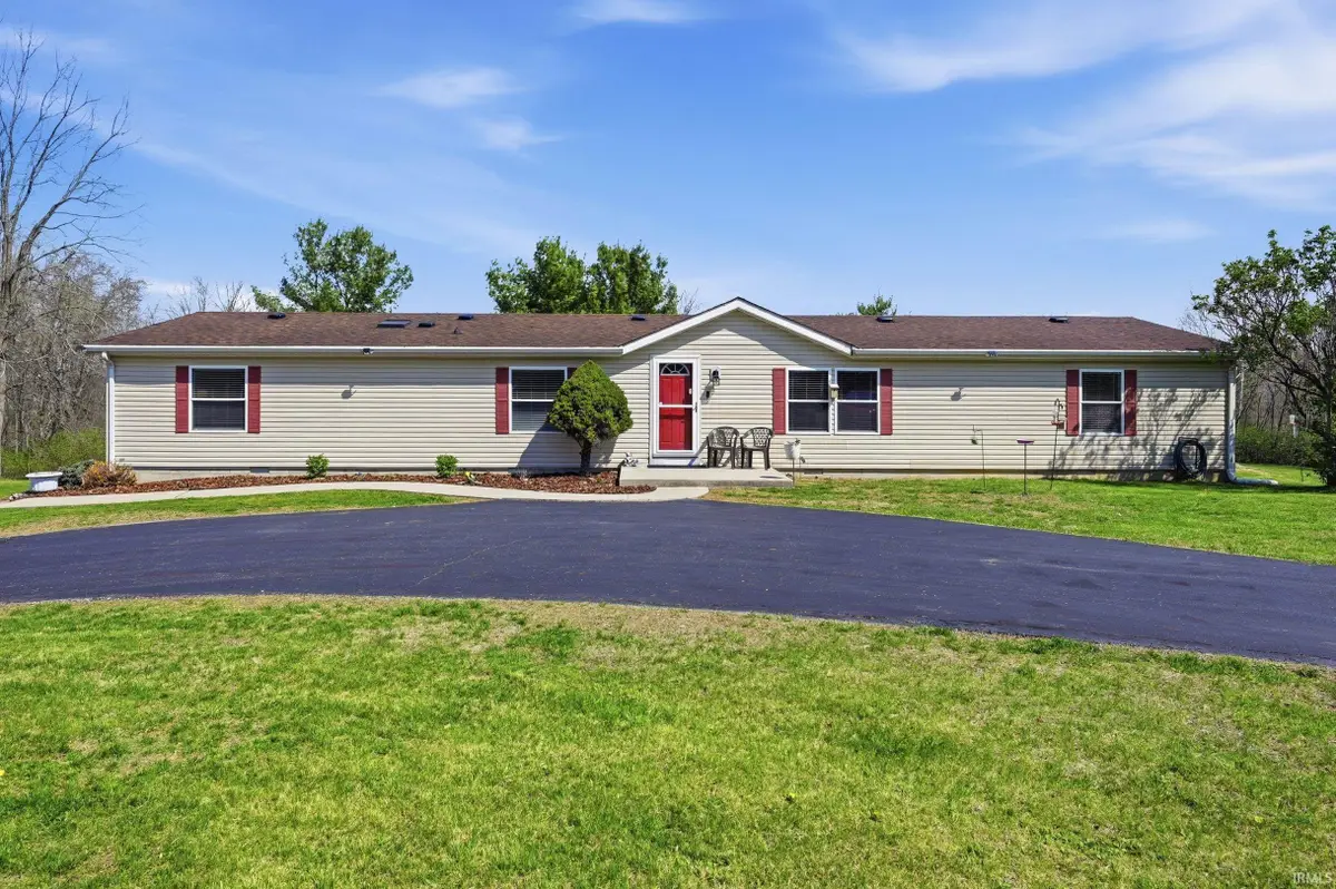 2975 W Mohee Road, Hartford City, IN 47348 - #1