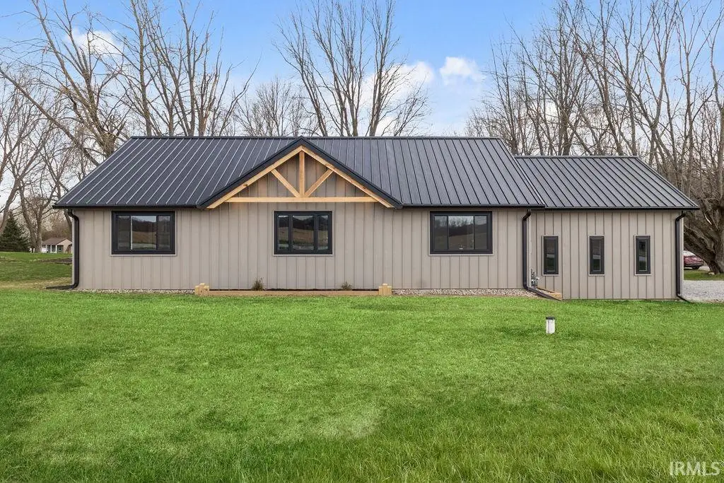 8514 S Nellie Boulevard, Claypool, IN 46510 - #1